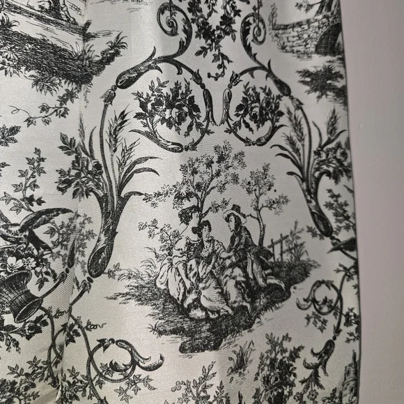 Cropped Ankle Pants French Toile Pattern Elastic Waist Pockets. Women's size 8 - Picture 3 of 7